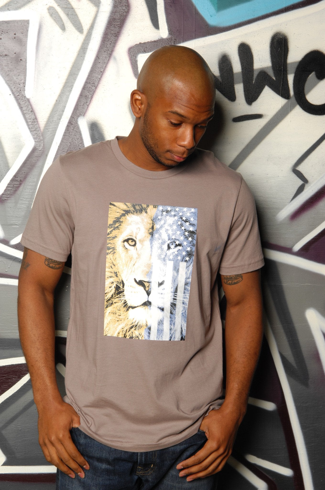 American Lion Tee - Simple Stature