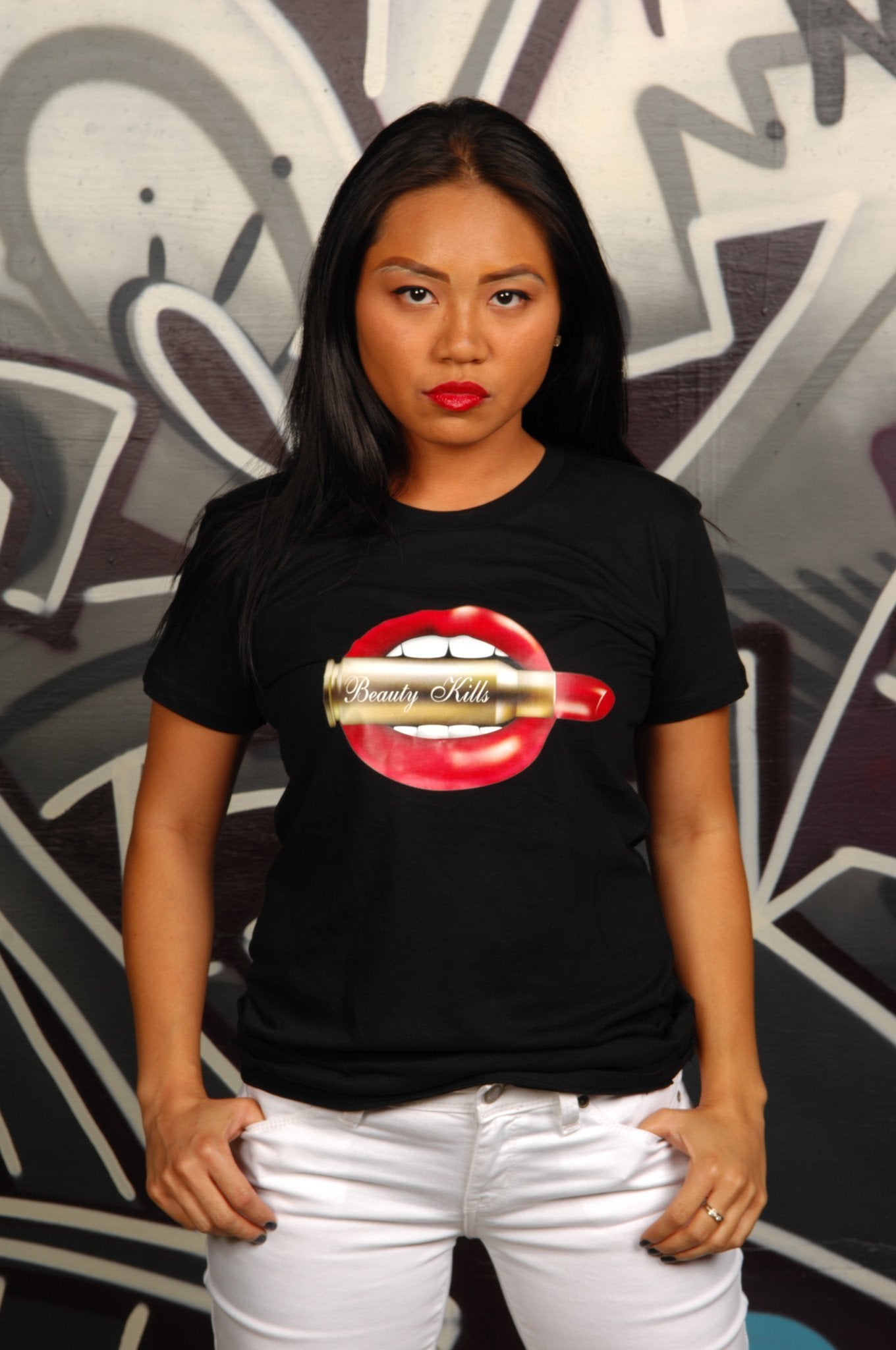 Beauty Kills Tee - Simple Stature