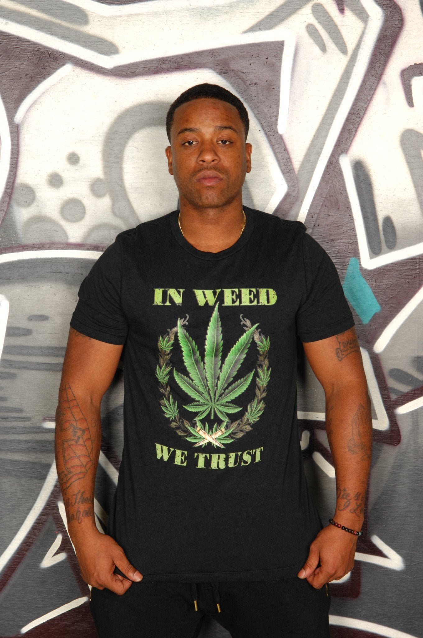 In Weed We Trust Tee - Simple Stature