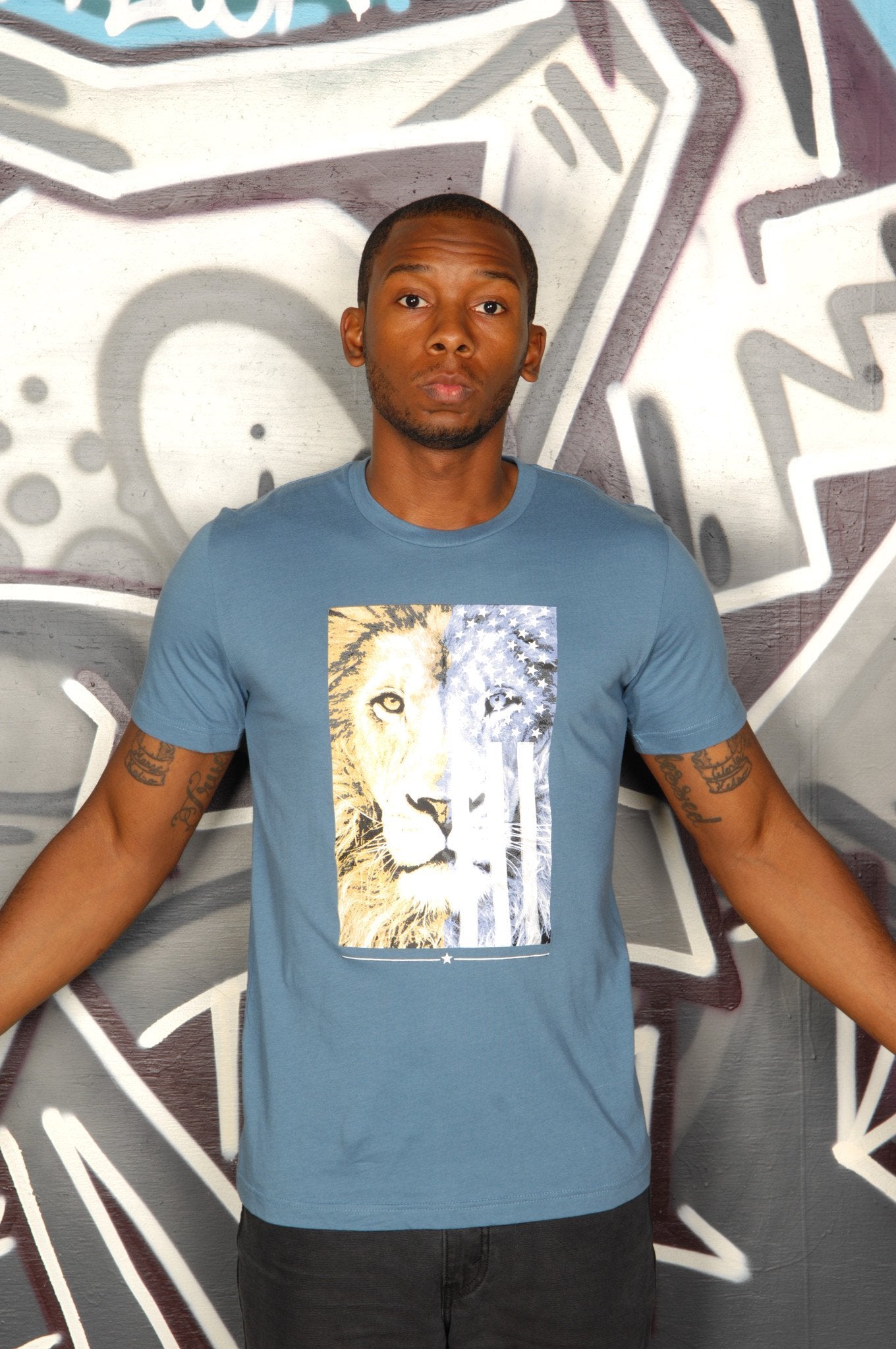 American Lion Tee - Simple Stature