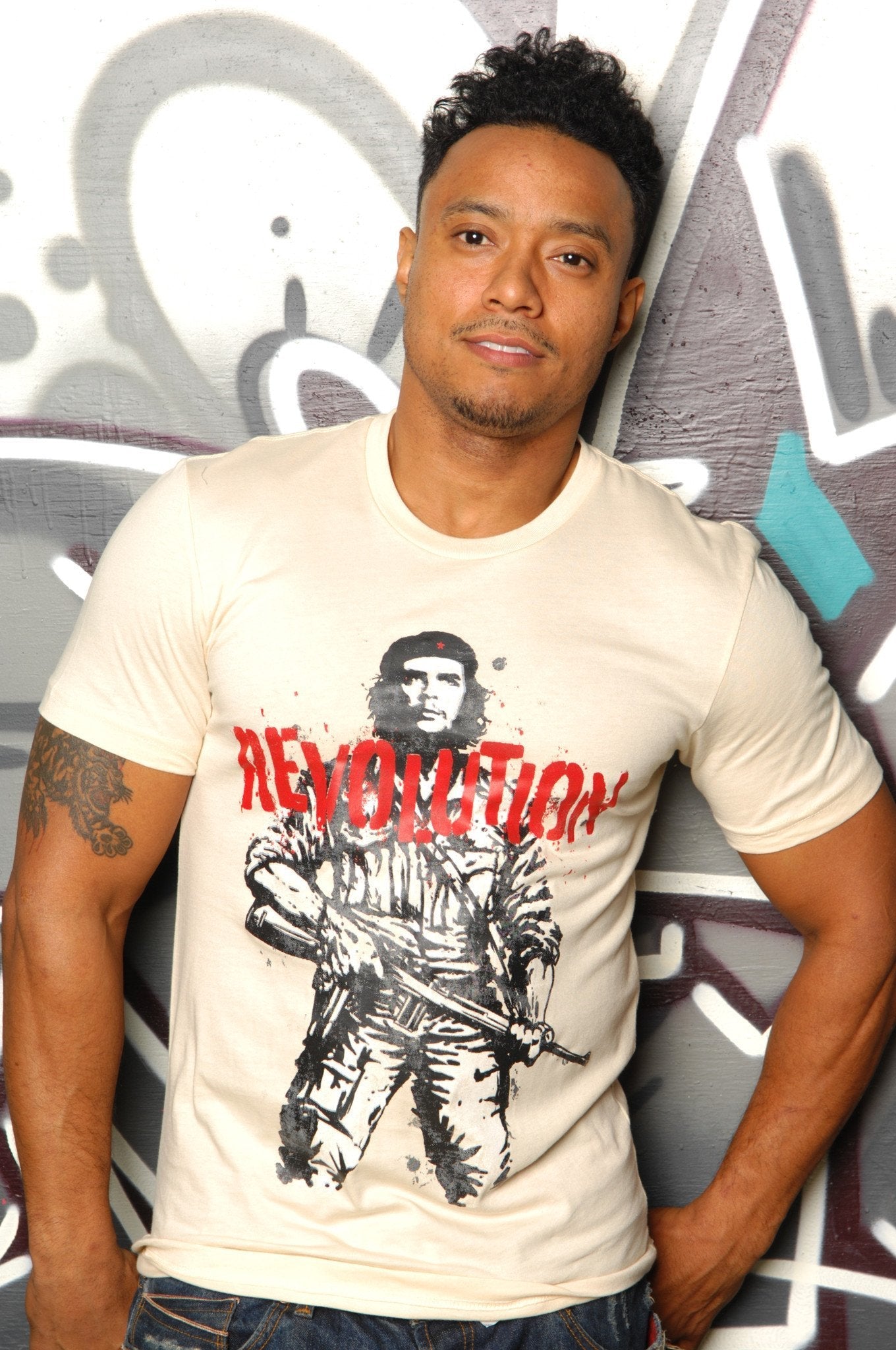 Che Revolution Tee - Simple Stature