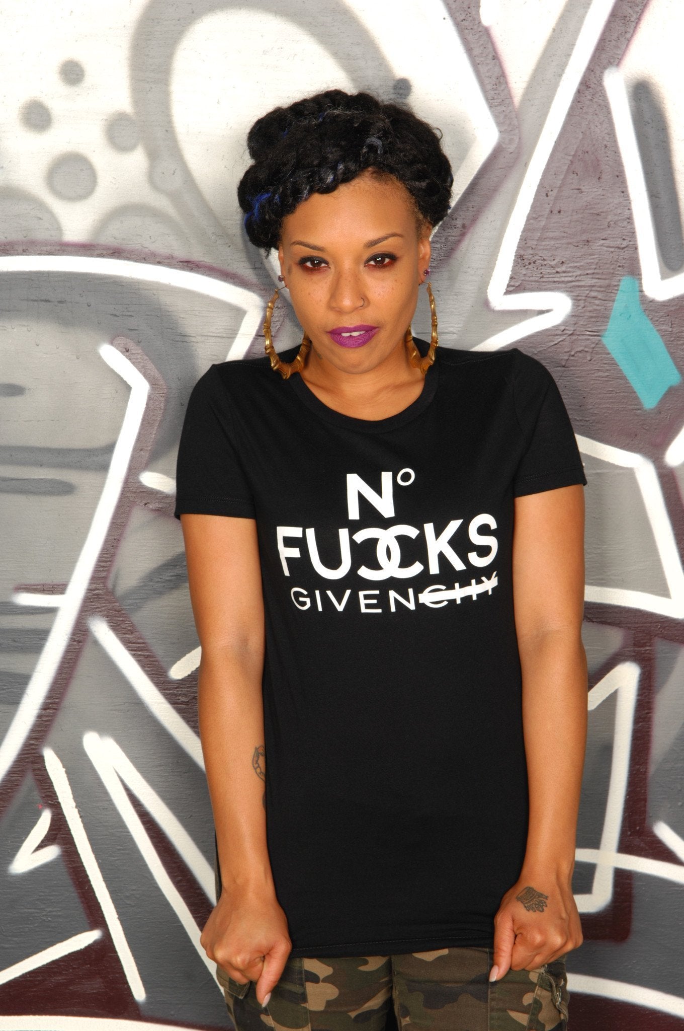 No Fucks Given Tee - Simple Stature