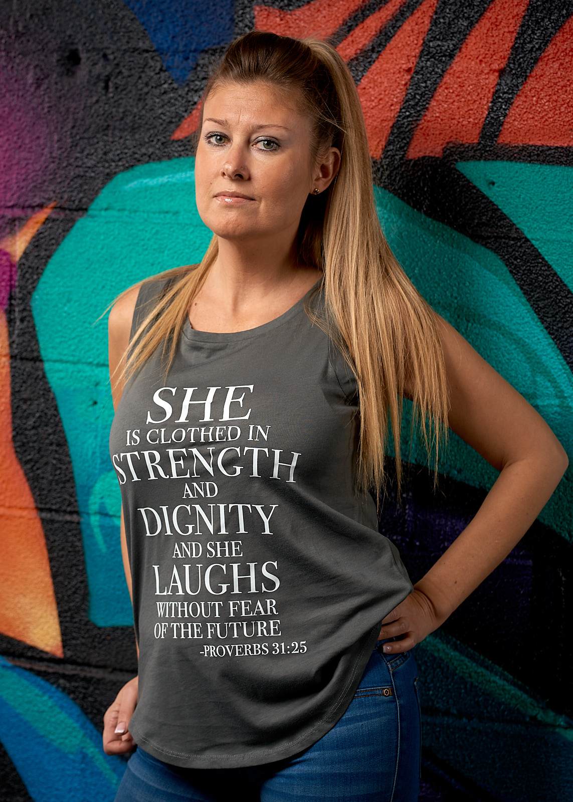 She Muscle Tee - Simple Stature